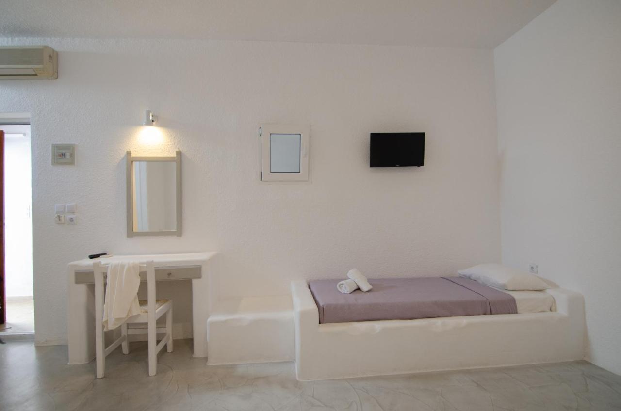 George & Irene Hotel Chora  Buitenkant foto